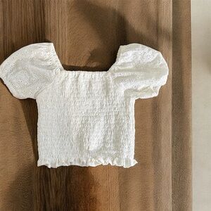 Walker & Wade girls top size 8. Good condition no call outs.